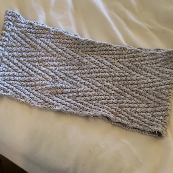 Gap grey chunky wrap scarf - Picture 2 of 4